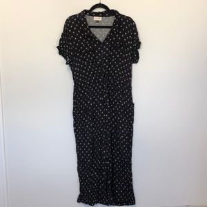 Black and White Jumpsuit with pockets!